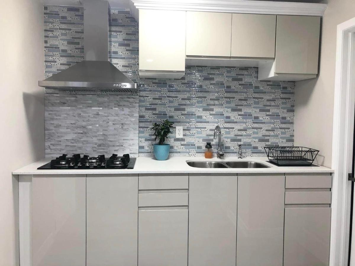 Entire Basement With 3 Bedrooms Καταρράκτες του Νιαγάρα Εξωτερικό φωτογραφία